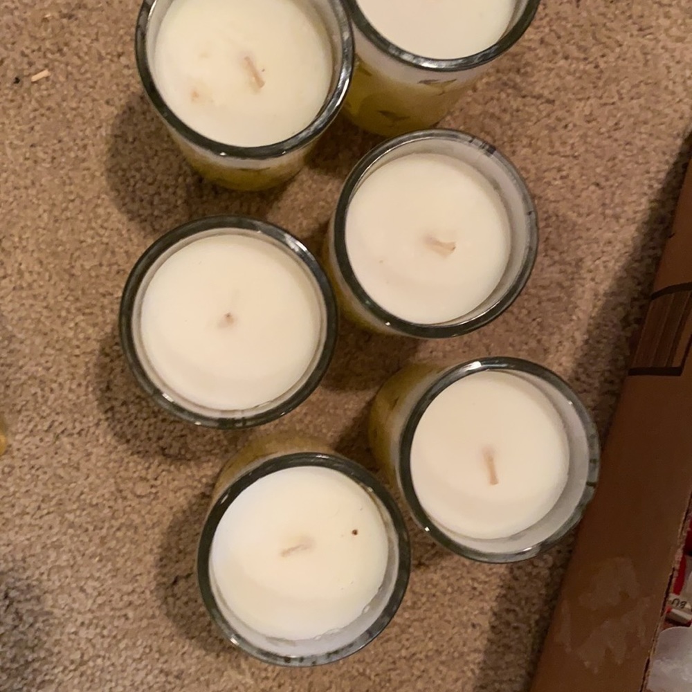 Candle - Picture 2 of 2